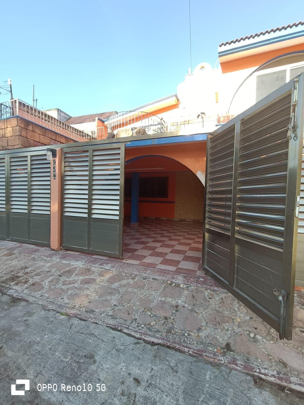 Casa en renta de 5 recámaras en Italia, Chetumal, fotografía 10