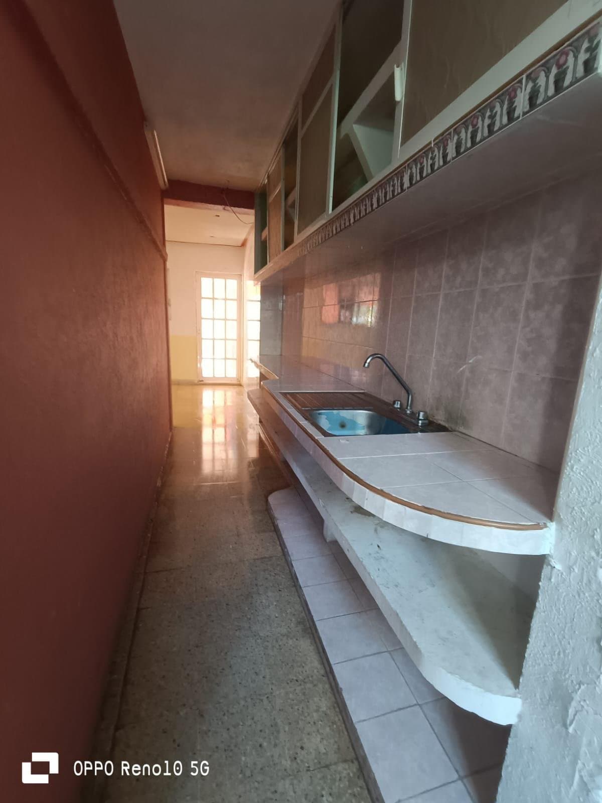 Casa en renta de 5 recámaras en Italia, Chetumal, fotografía 7